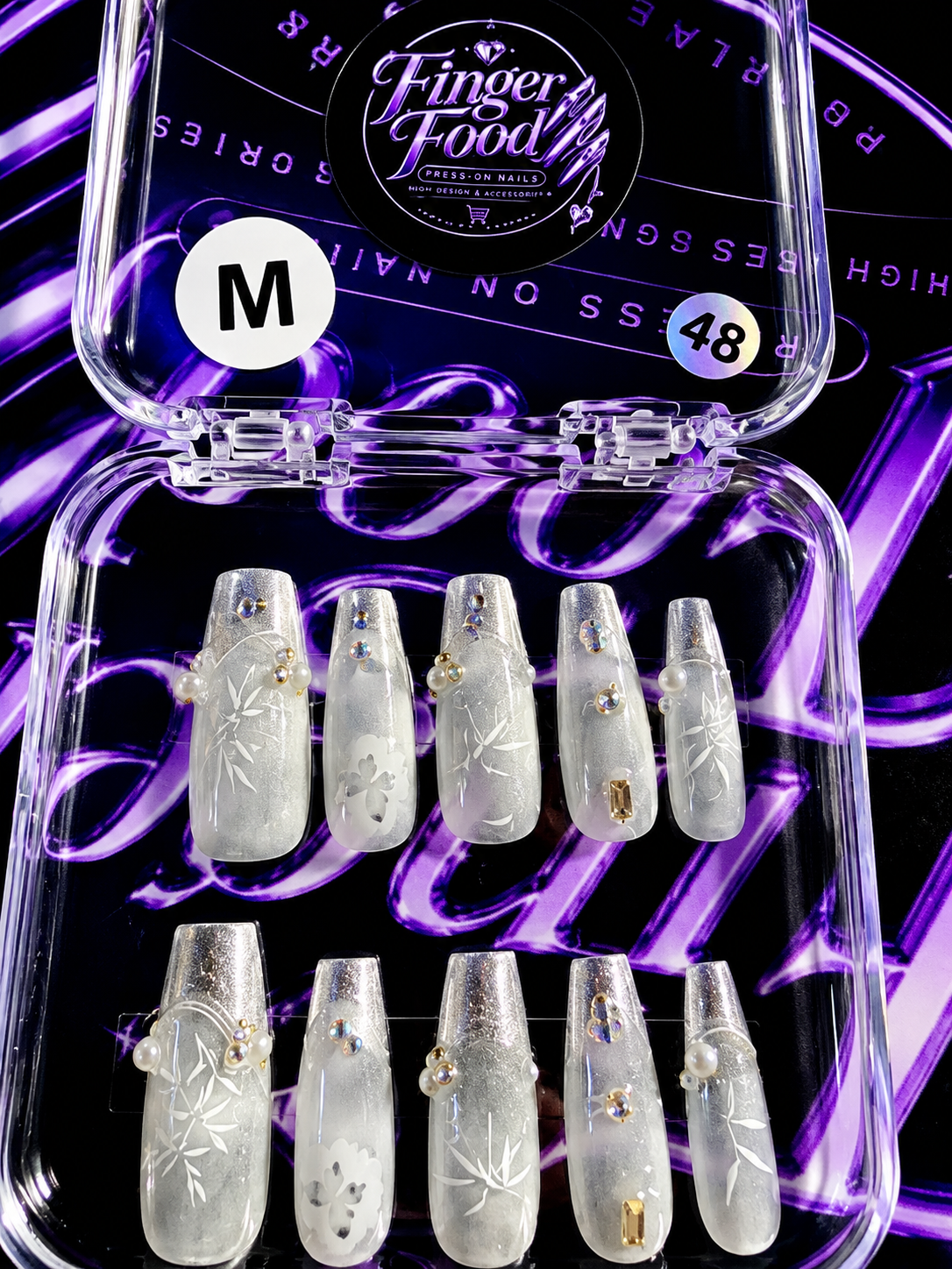 🤍✨ FROZEN BLOSSOM #48 – Medium Silver & Pearl Press-On Nails